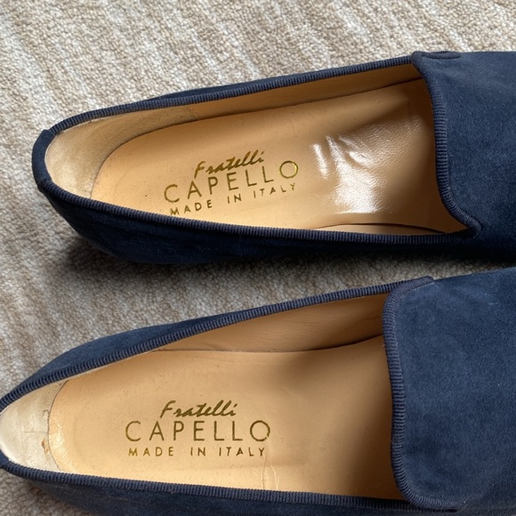 Beautiful flats blue suede.  Made in Italy. - Picture 5 of 5
